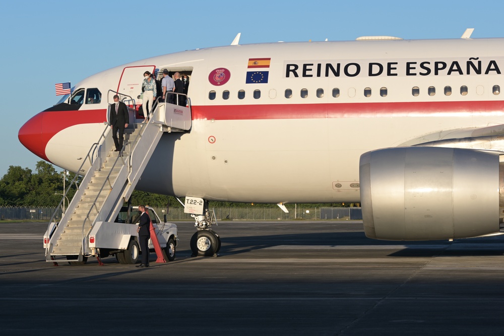 King Felipe VI visits Puerto Rico