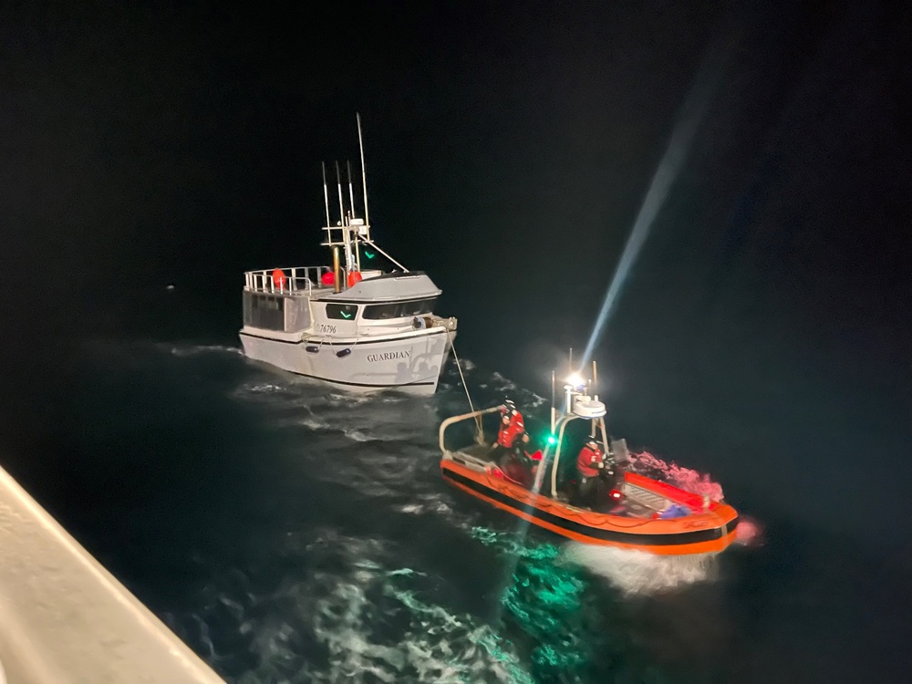 Coast Guard Cutter Fir crew saves unmanned, adrift fishing vessel from running aground in Dry Spruce Bay, Alaska