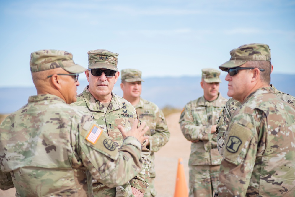 Idaho National Guard leaders visit 116th Cavalry Brigade Combat Team Soldiers during pre-mobilization training