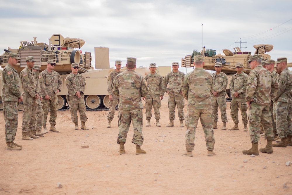 Idaho National Guard leaders visit 116th Cavalry Brigade Combat Team Soldiers during pre-mobilization training