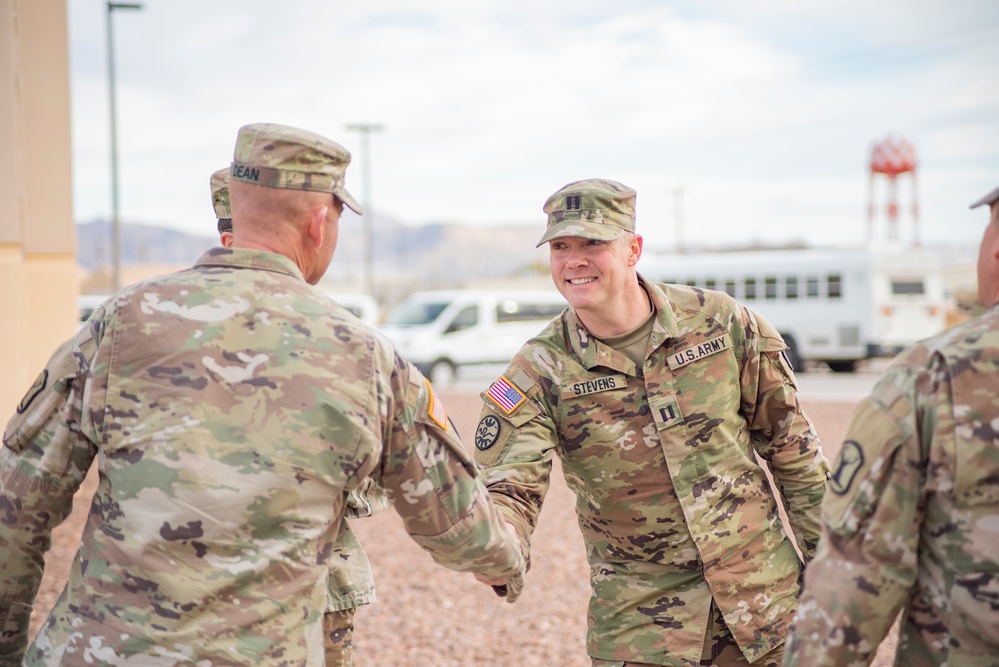 Idaho National Guard leaders visit 116th Cavalry Brigade Combat Team Soldiers during pre-mobilization training