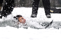 Special Forces Soldiers Perform Intensive Hypothermia Training in Northern Michigan