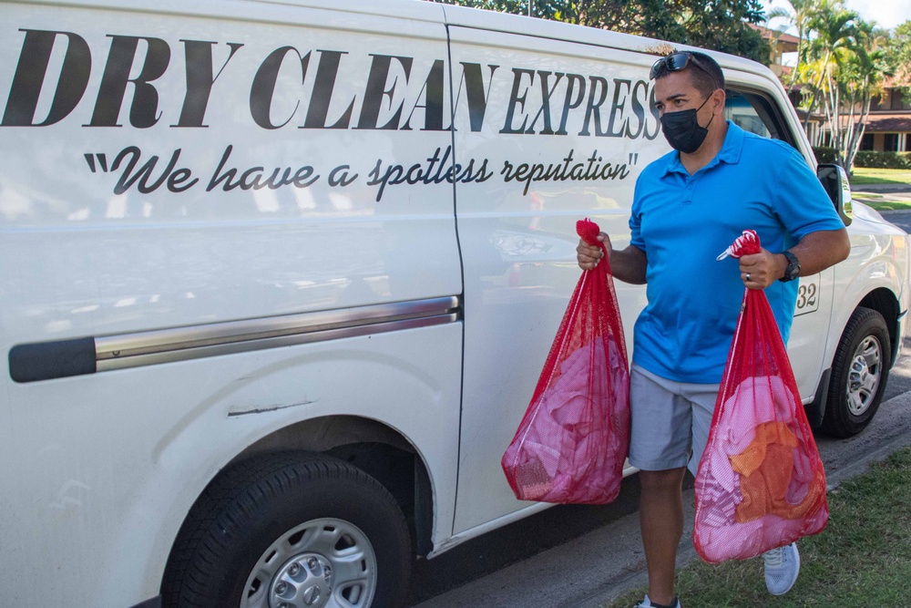 NAVSUP Offers Laundry Services to Families
