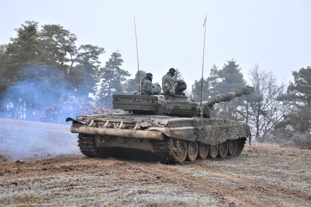 Slovenian troops perform tank operations during Allied Spirit 22