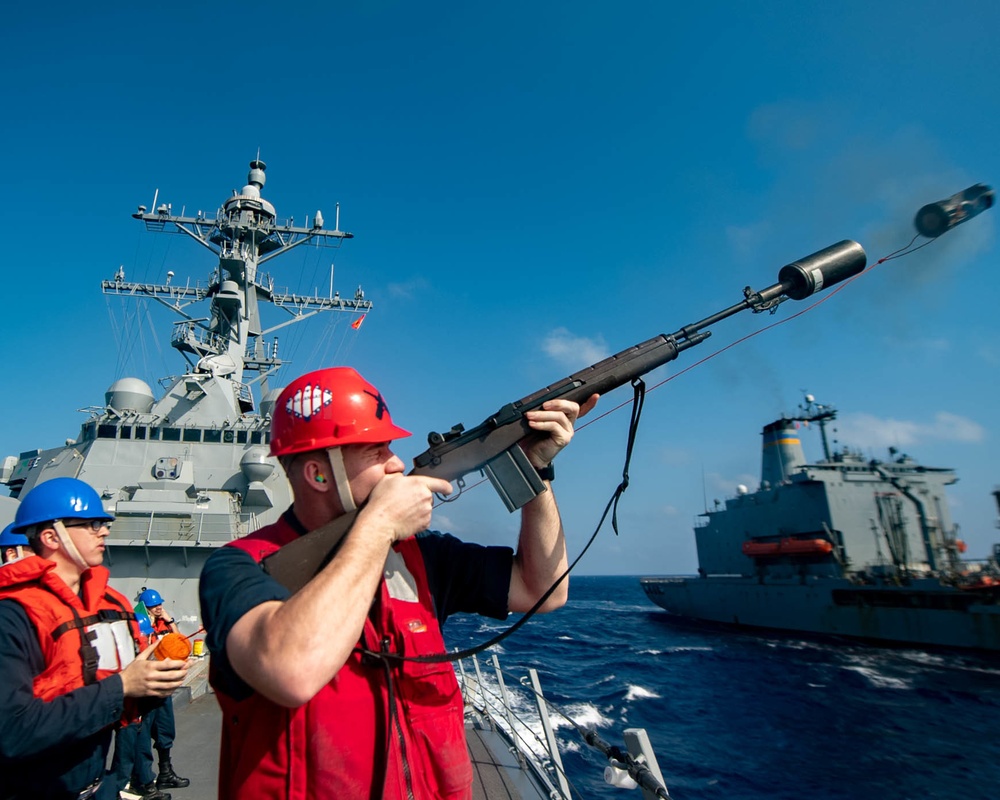 DVIDS - Images - Spruance conducts RAS with USNS John Ericsson
