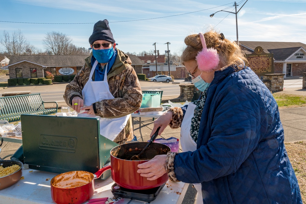 Volunteers Cook for Tornado Survivors in Dawson Springs, KY