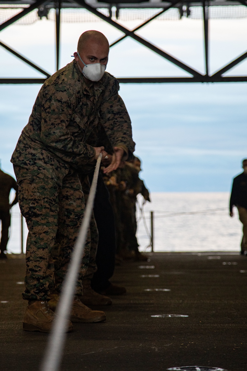 USS Kearsarge LHD 3 RAS