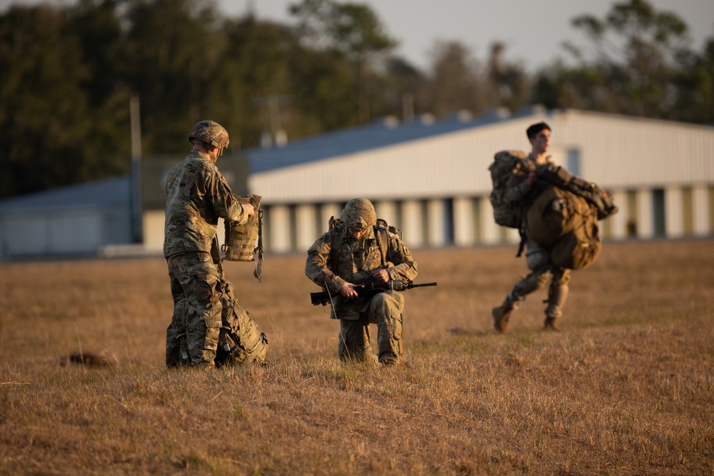 Rhode Island National Guard Airborne Training