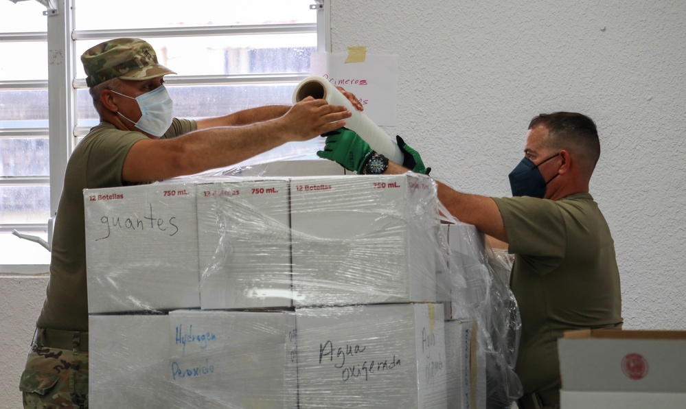 Puerto Rico Army National Guard Provide Humanitarian Aid for Haití