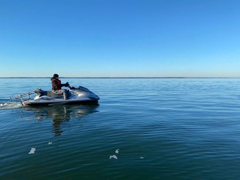 FST assists USMC Survey Platoon