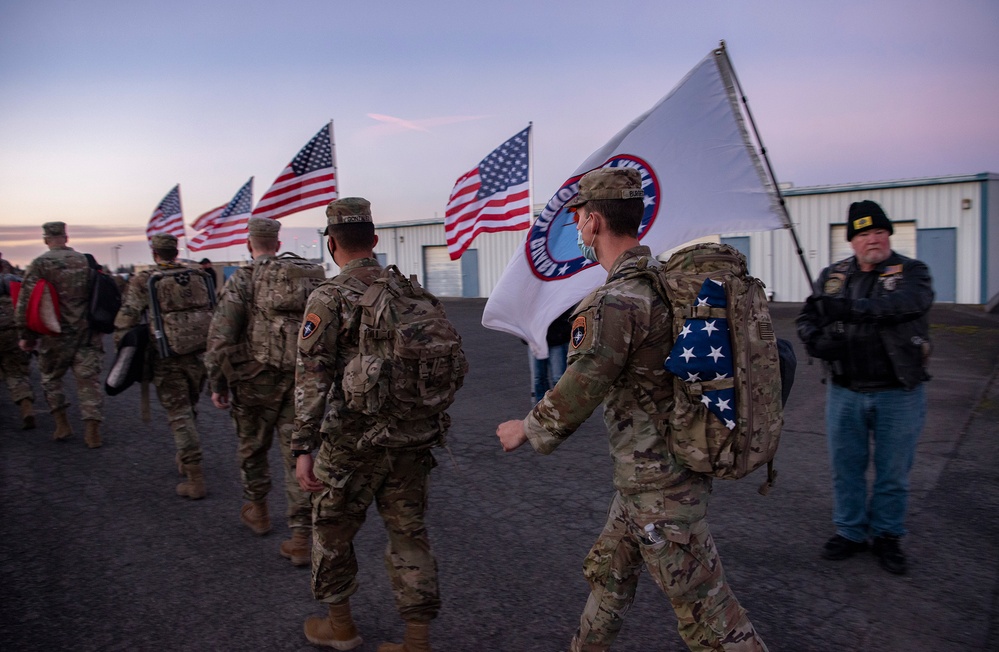 Oregon Soldiers return from Poland