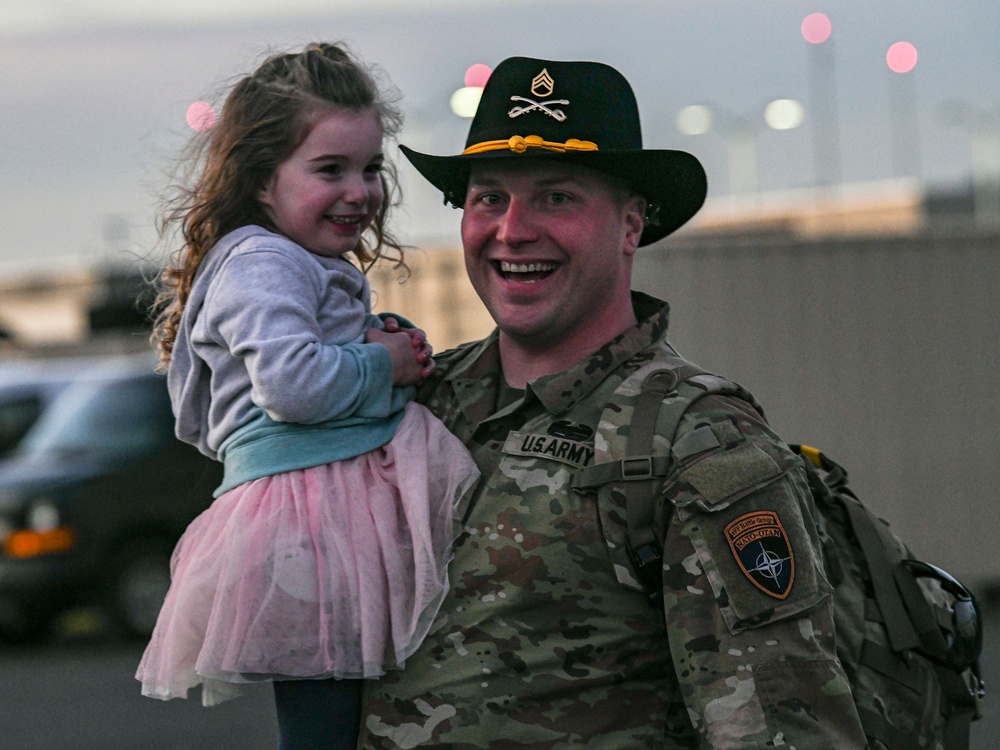 Oregon Soldiers return from Poland