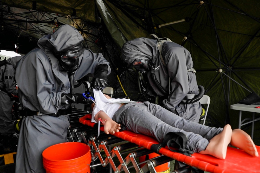 Defense CBRN Reaction Force Trains to Support America on its Worst Day