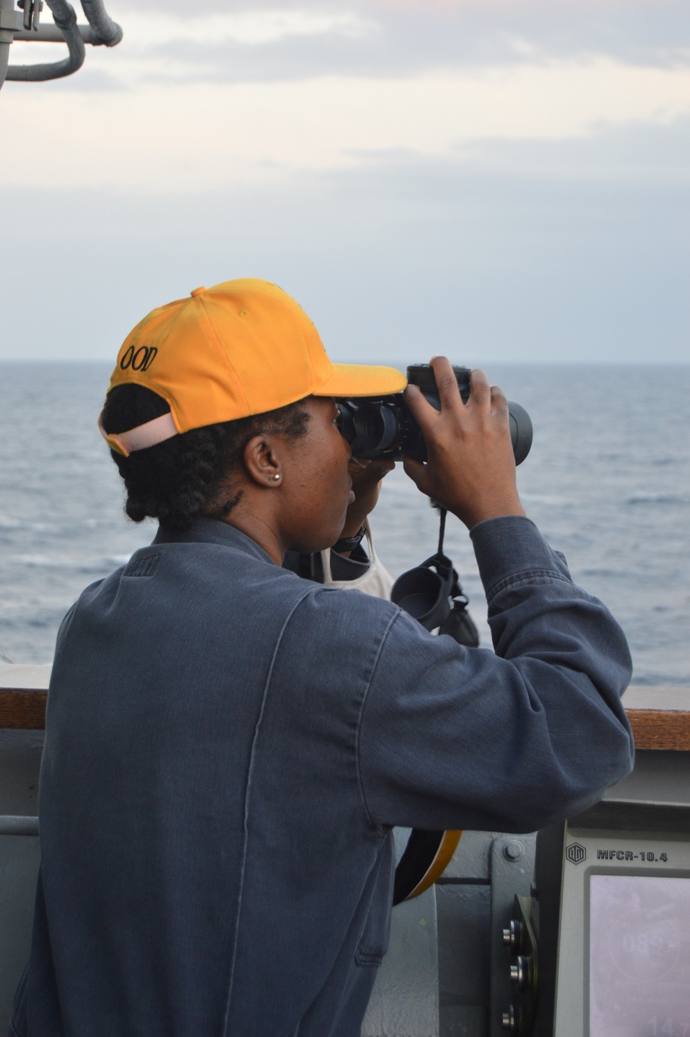 USS Lake Champlain transits the Balabac Strait