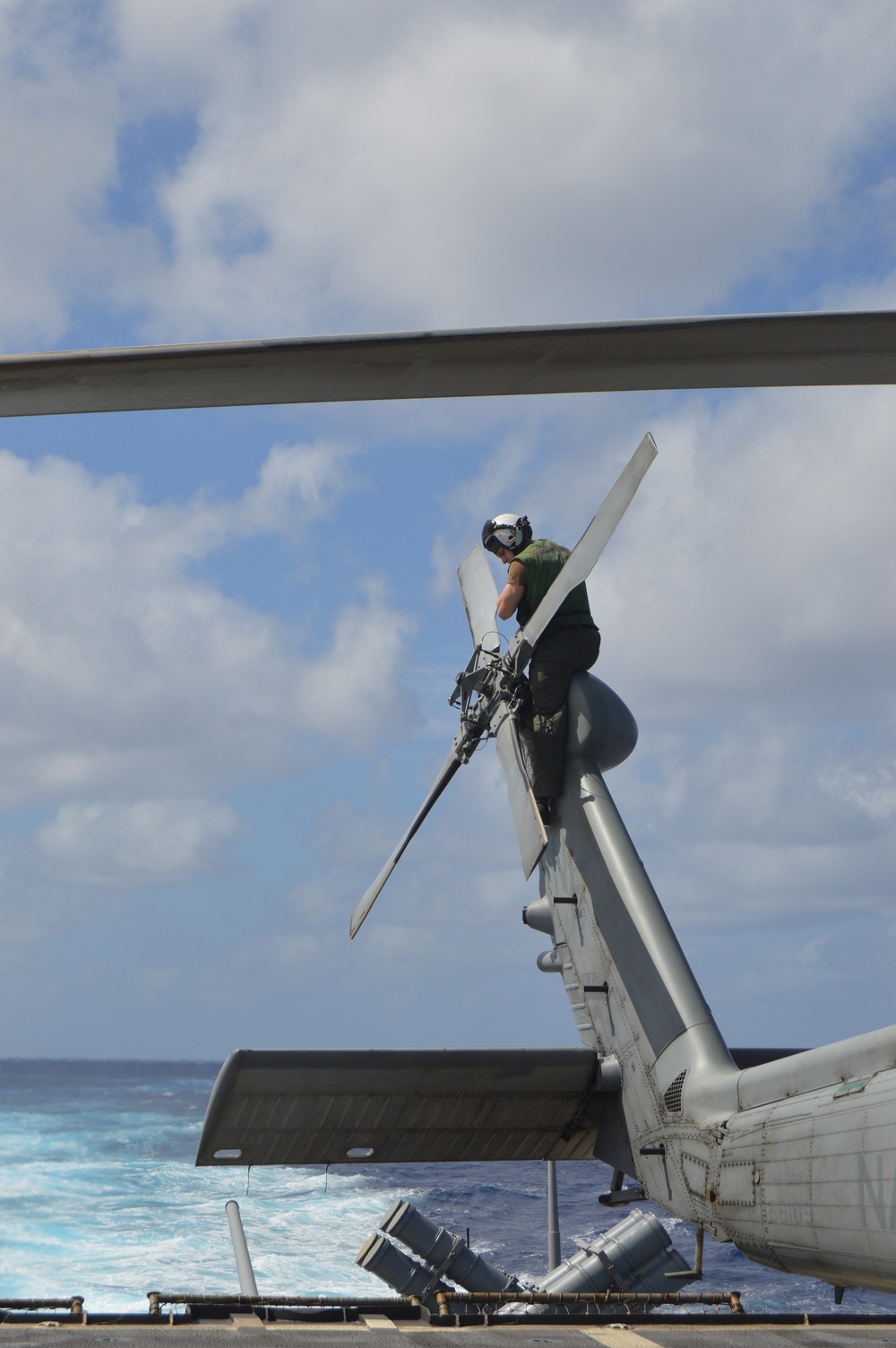 USS Lake Champlain conducts flight operations in the Philippine Sea