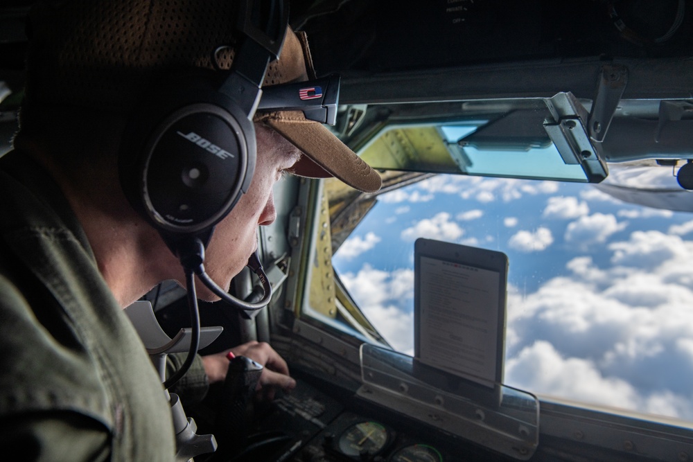 909th ARS refuels fighters in the PACIFIC WEASEL exercise
