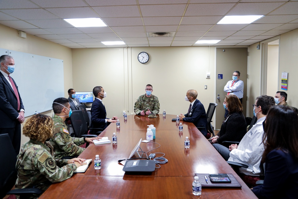 Brig. Gen. Timothy Coakley visits University Hospital in Newark, New Jersey.