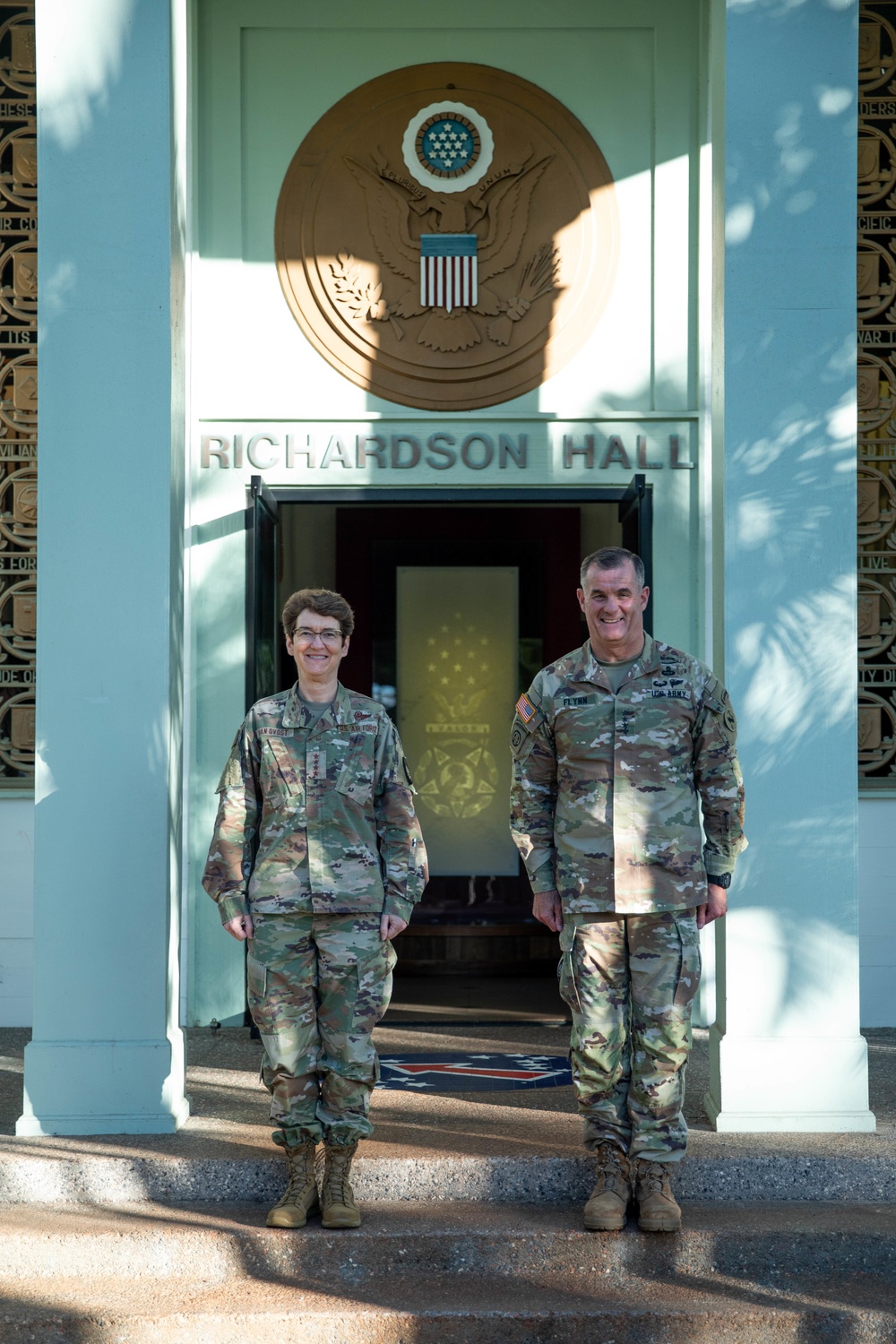 USAF Gen. Jacqueline D. Van Ovost visits USARPAC