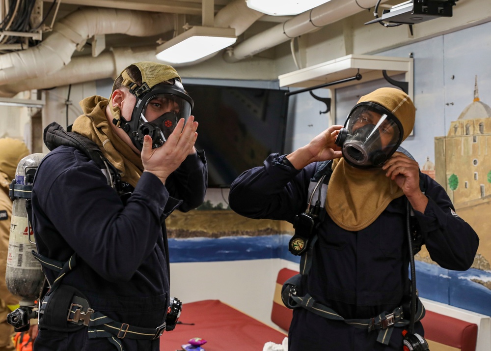 USS Porter (DDG 78) general quarters drill