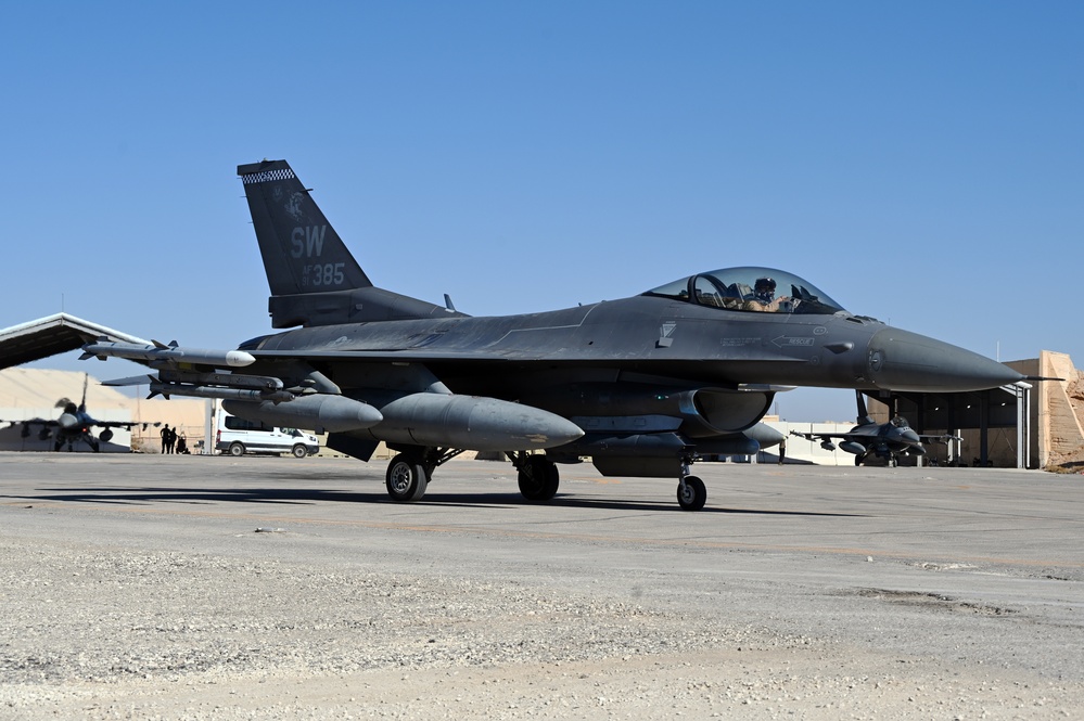 Fighting Falcon