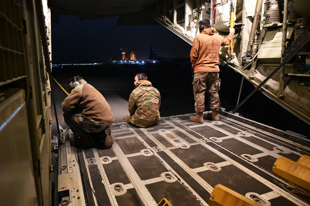 HC-130J Combat King II receives and refuels AOR mission