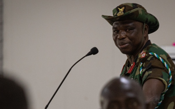 Addressing the class at APOTS