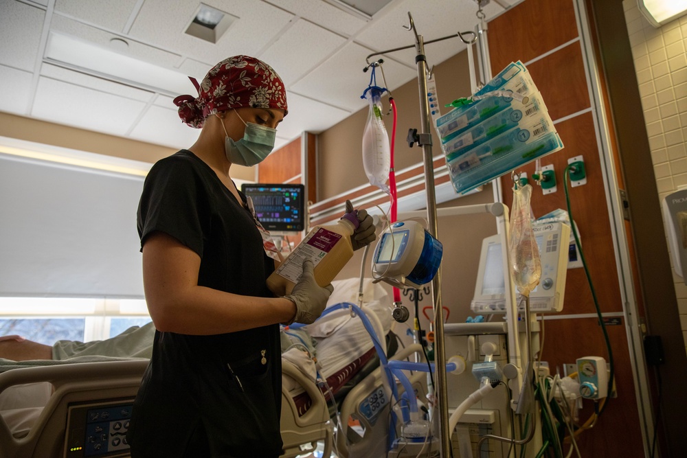 U.S. Army Military Medical Team Works With Lifespan Community Health Institute 