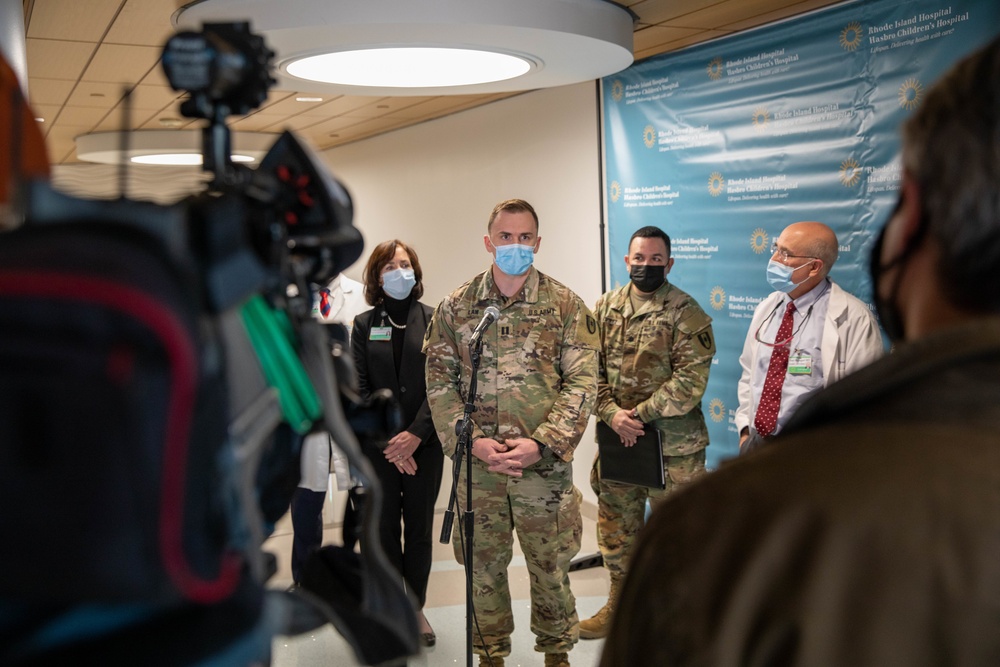 U.S. Army Military Medical Team Works With Lifespan Community Health Institute 