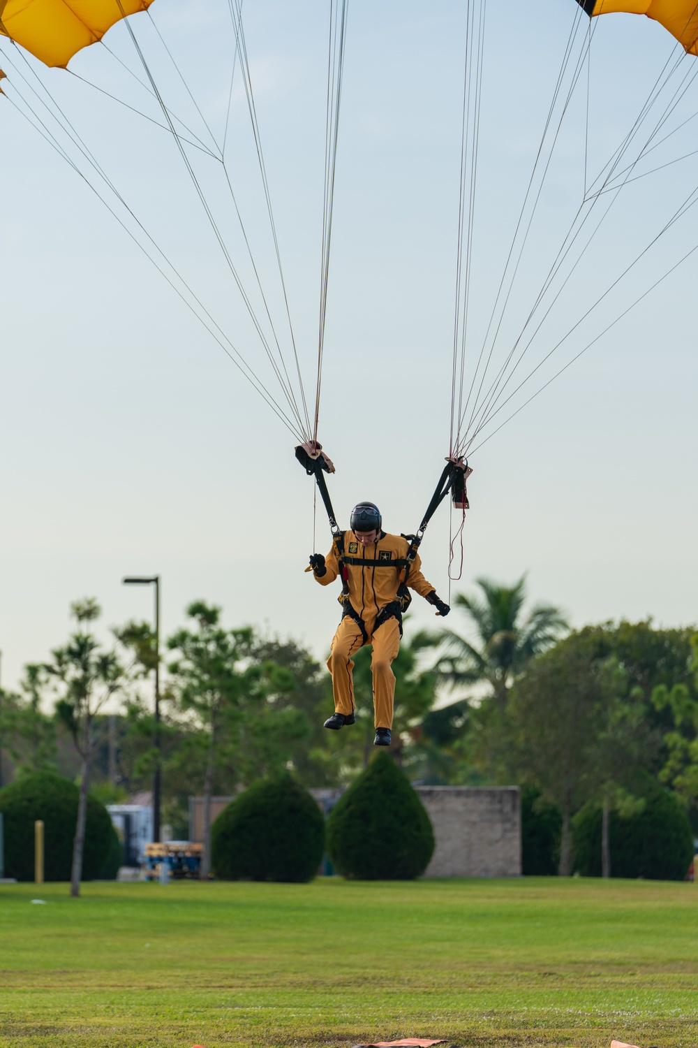 U.S. Army Parachute Team trains in south Florida