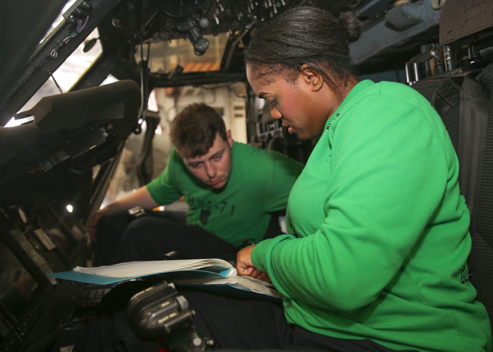 Abraham Lincoln conducts aircraft maintenance