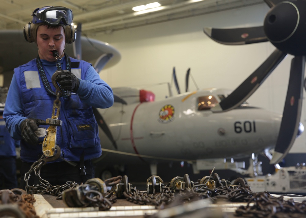 Abraham Lincoln conducts aircraft maintenance