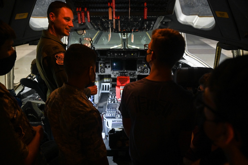 Hawaii Civil Air Patrol tours 15th OG C-17