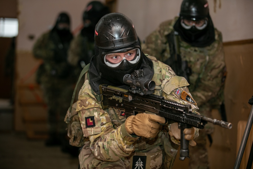 Battle Group Poland's Black Horse Troop goes urban