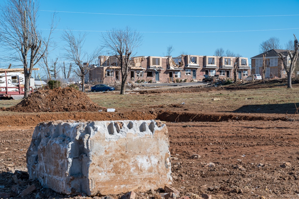 Tornado Damage in Bowling Green, KY