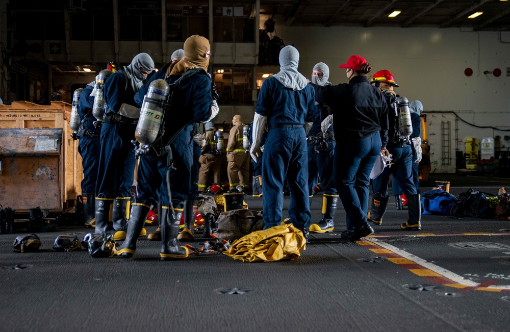 DVIDS - Images - USS Ronald Reagan (CVN 76) General Quarters Drill ...