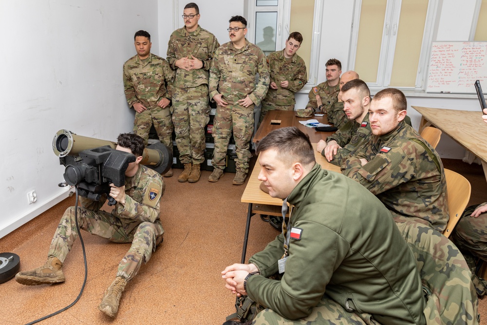 Javelin training for U.S. and Polish soldiers