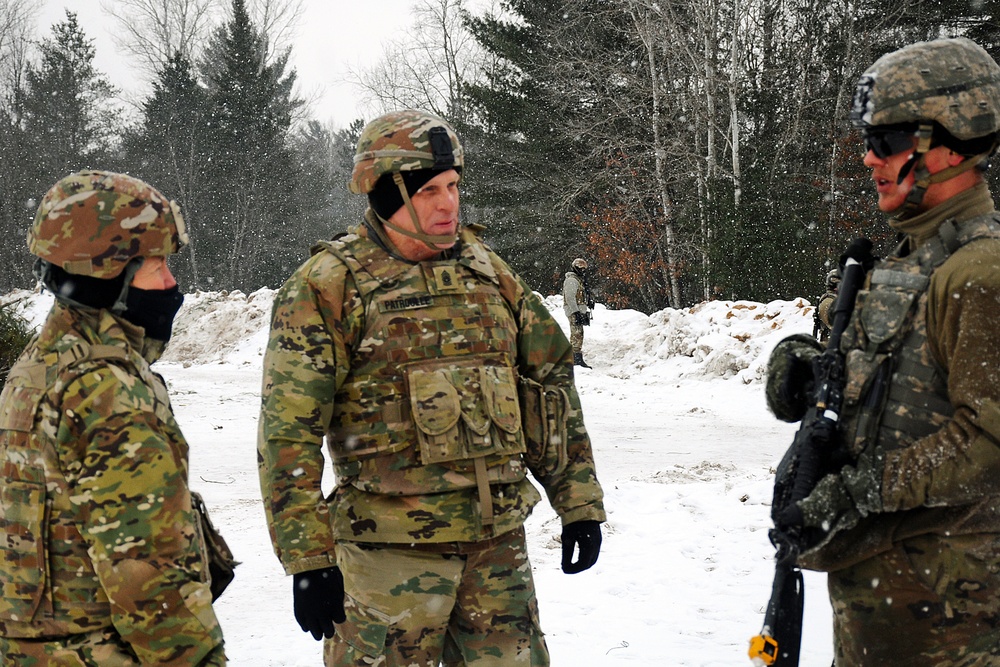 Brig. Gen. Mathews and Command Sgt. Maj. Patrouille Conduct a Battlefield Circulation Visit