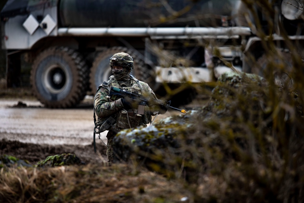 Air Cav Base Defence Training