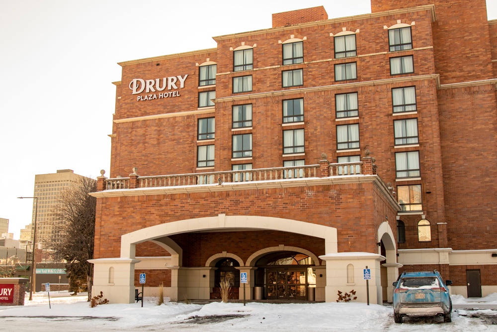 Drury Plaza Hotel Receives Seven Seals Award from ESGR