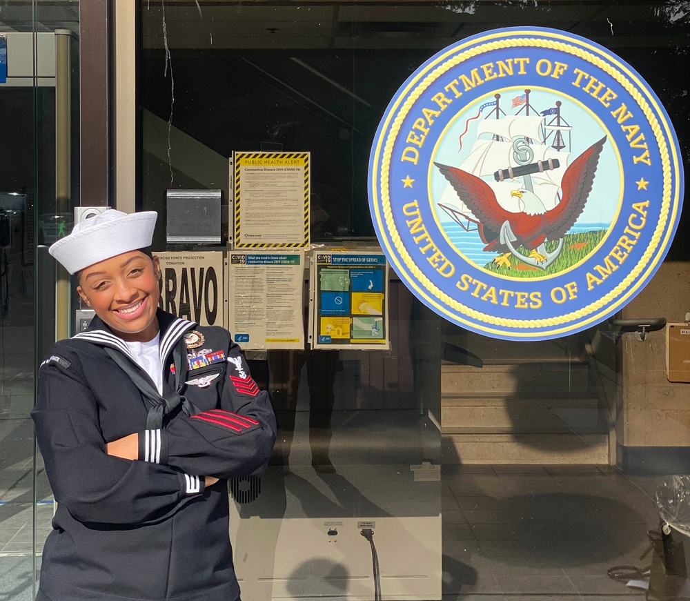 Sailor Finds Her Niche in Recruiting