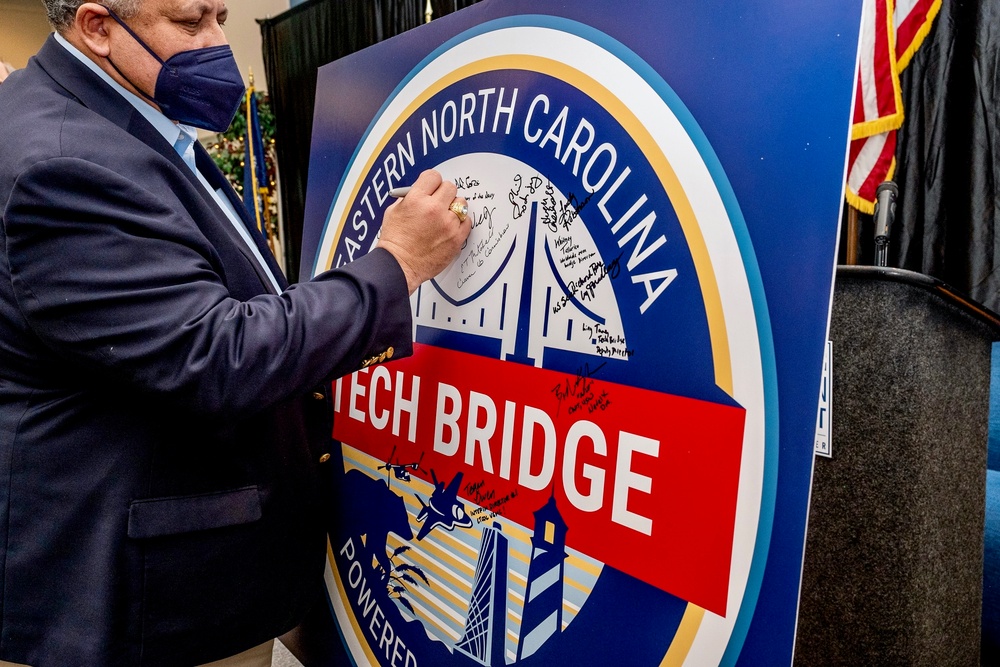 SECNAV speaks at Techbridge North Carolina