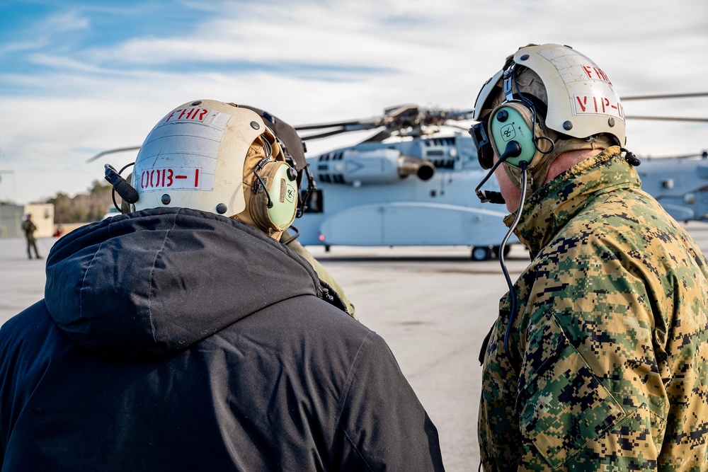 SECNAV visits Marine Corps Base Camp Lejeune