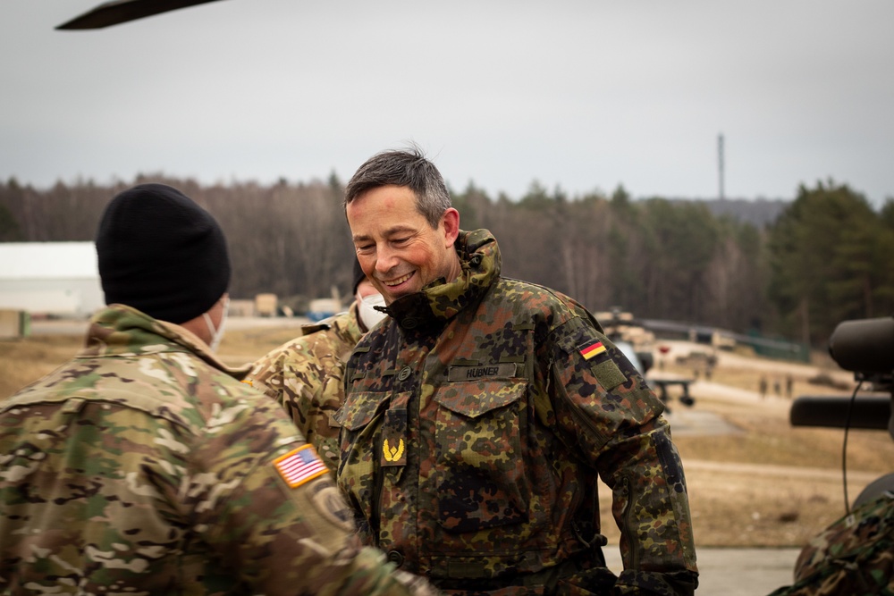 Brig. Gen. Heico Hübner visits U.S. Army aviation partners at Allied Spirit 22