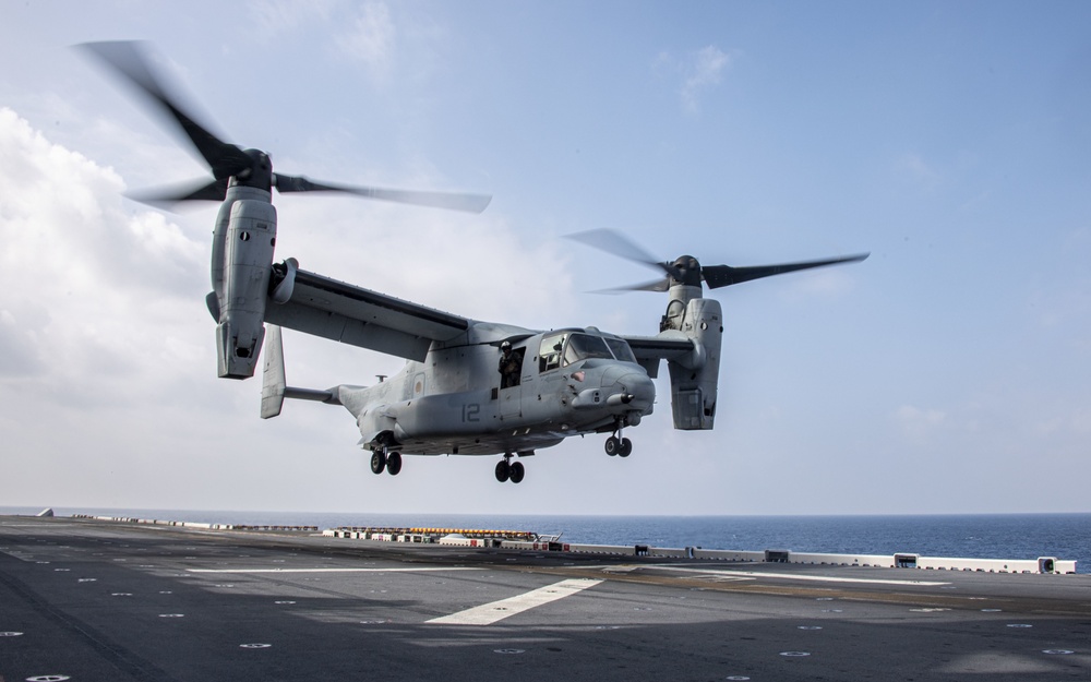 DVIDS - Images - USS America Conducts Flight Ops [Image 4 of 9]