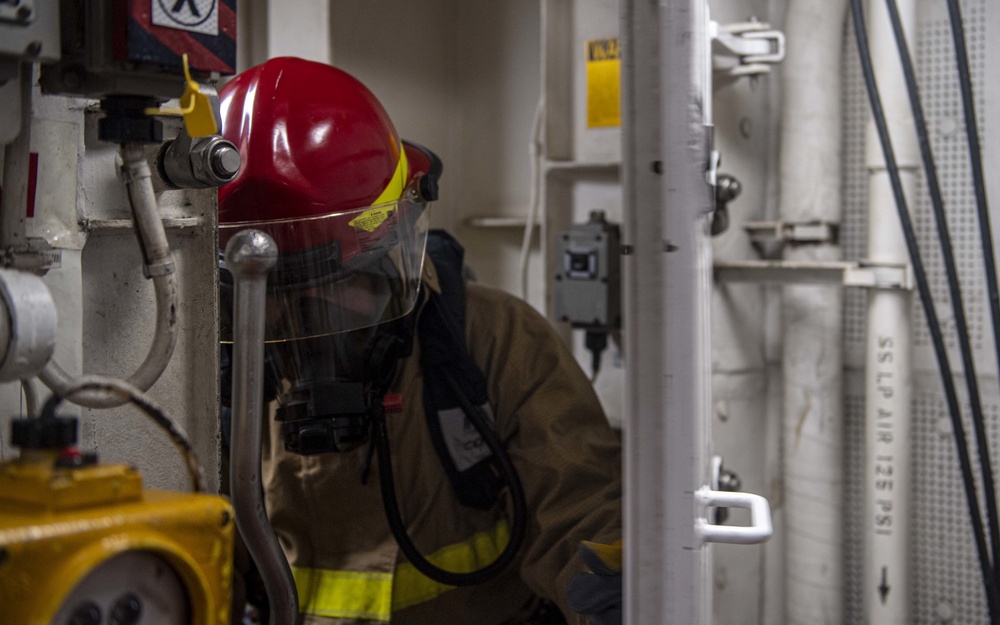 USS America Conducts Damage Contol Drill
