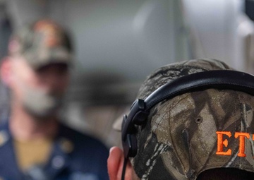 USS America (LHA 6) Conducts Damage Control Training