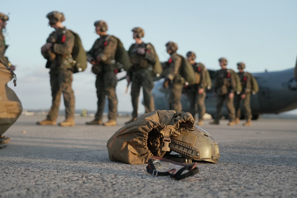 3rd LSB Battalion Field Exercise I: Marines conduct Aerial Delivery and Forward Refueling Point Operations