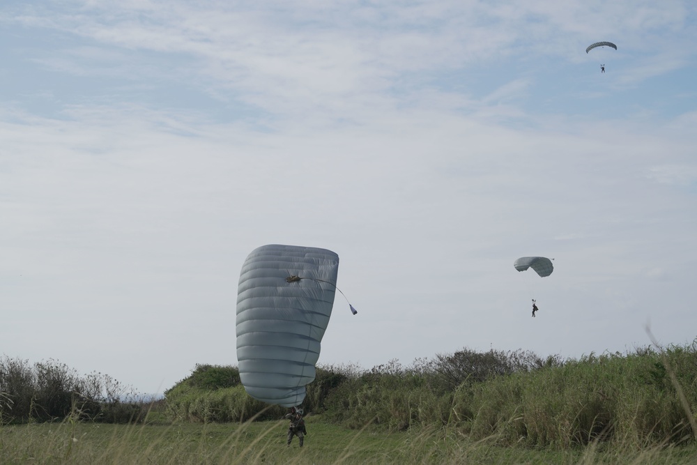 3rd LSB Battalion Field Exercise I: Marines conduct Aerial Delivery and Forward Refueling Point Operations