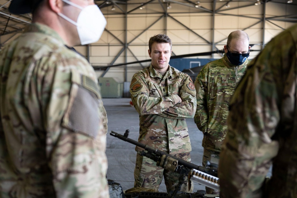 Incirlik Airman partner with TF Werewolves for mission orientation