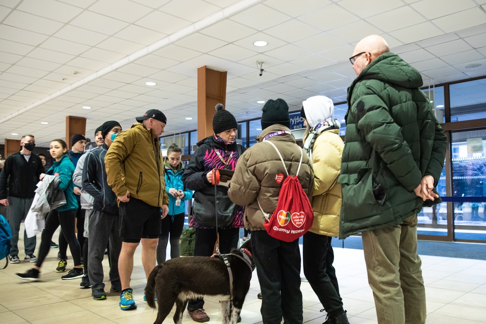 Soldiers run 5k for good cause